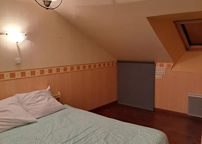 En Colocation Dans Maison בית אירוח Saint-Nicolas-de-Redon